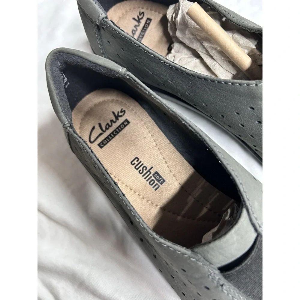 Clarks Collection Women's Slip-On Casual Shoes Gray/Black Faux Suede Cushioned 7